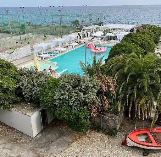 Daire Casaberian Genoa-genova-marassi-portofino-ligure-santa Margherita Italy Cenova
